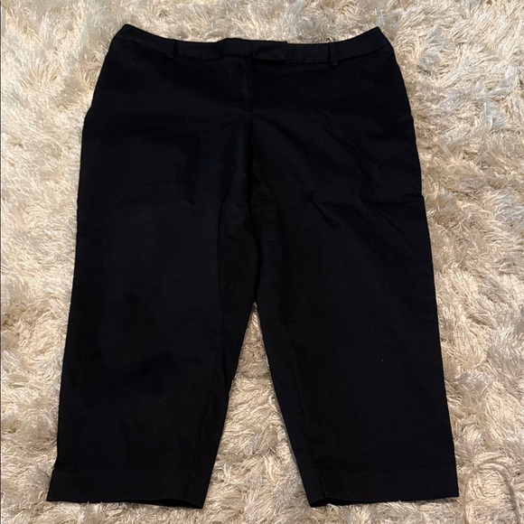Kenneth Cole Denim - Kenneth Cole Unlisted Rich Black Capri pants